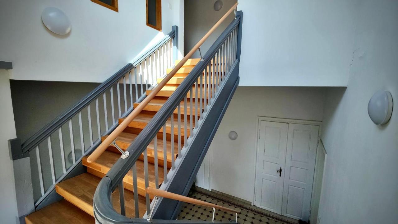 One Apartment'S⎢Neu+Zentral⎢Alberstplatz⎢Altbau โคบวร์ก ภายนอก รูปภาพ