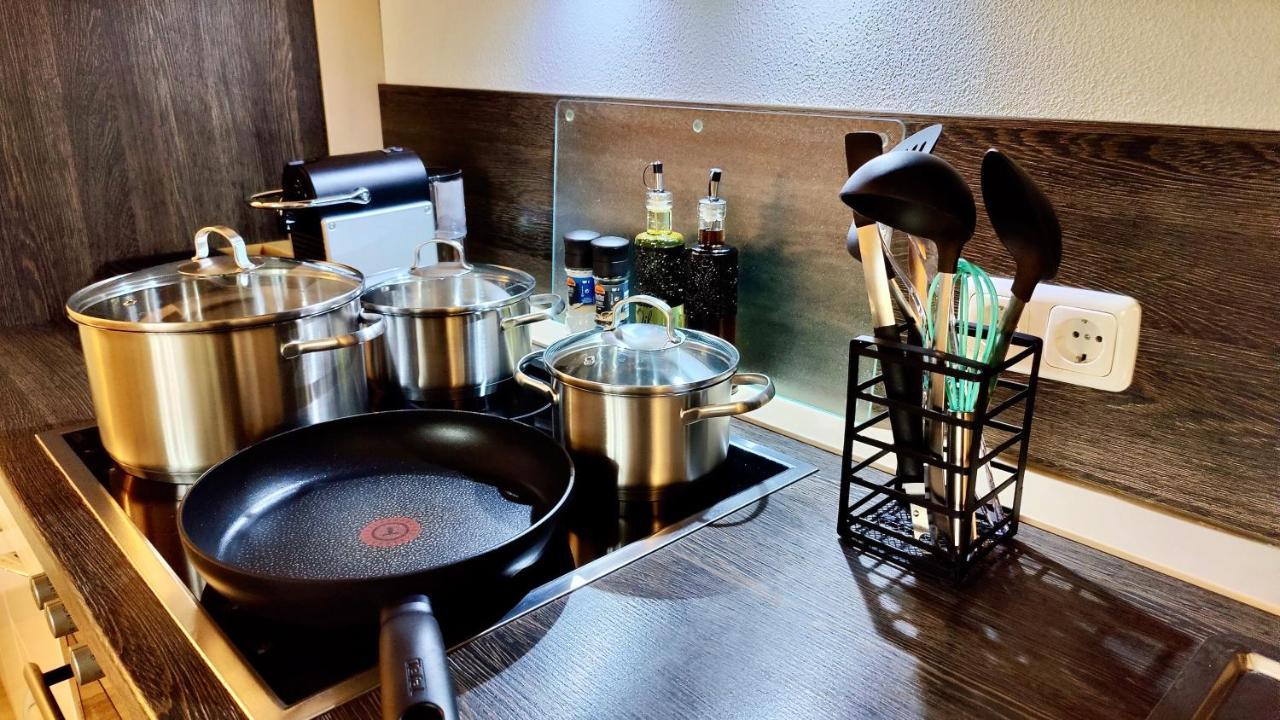 One Apartment'S⎢Neu+Zentral⎢Alberstplatz⎢Altbau โคบวร์ก ภายนอก รูปภาพ