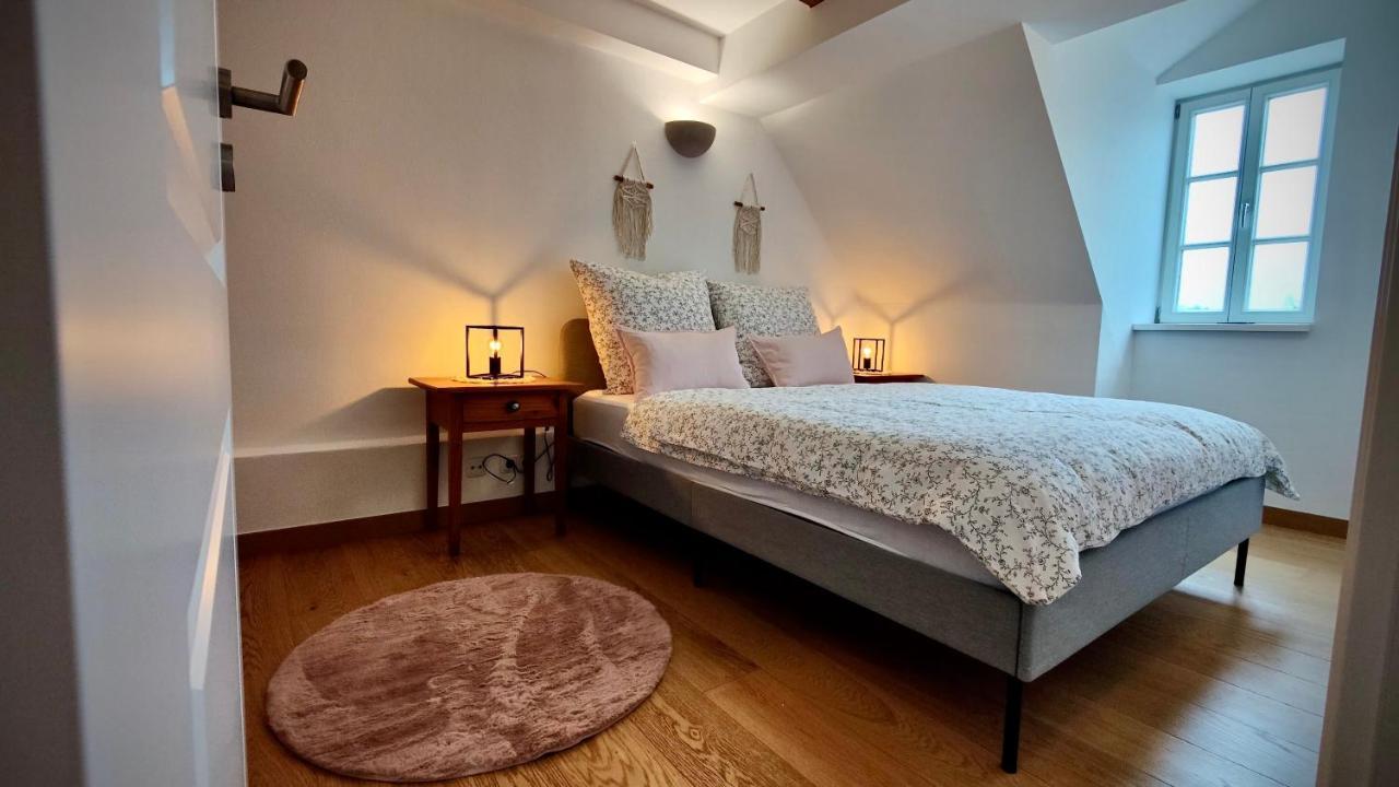 One Apartment'S⎢Neu+Zentral⎢Alberstplatz⎢Altbau โคบวร์ก ภายนอก รูปภาพ