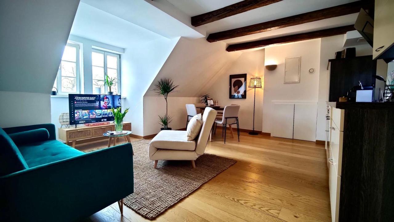 One Apartment'S⎢Neu+Zentral⎢Alberstplatz⎢Altbau โคบวร์ก ภายนอก รูปภาพ